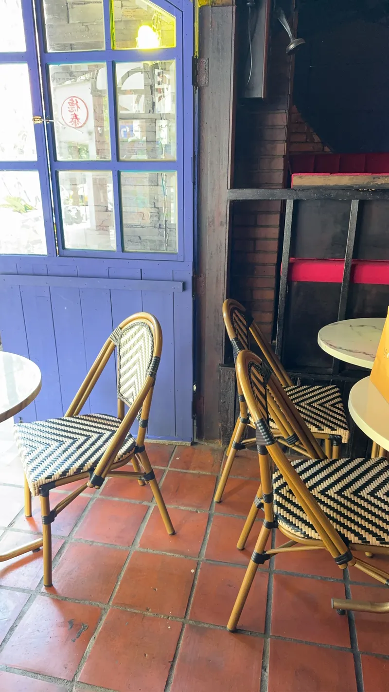 Pigalle Atmosphere